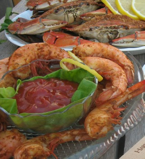 Combo - Crabs & Shrimp For Two/Four (1 dozen Large Crabs, 2 lbs Raw Shrimp, 2 Mallets & 1 Crab Paper)